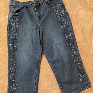 Christopher & Banks Jeans Capri